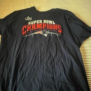 MENS-LIGHTLY WORN-PATRIOTS